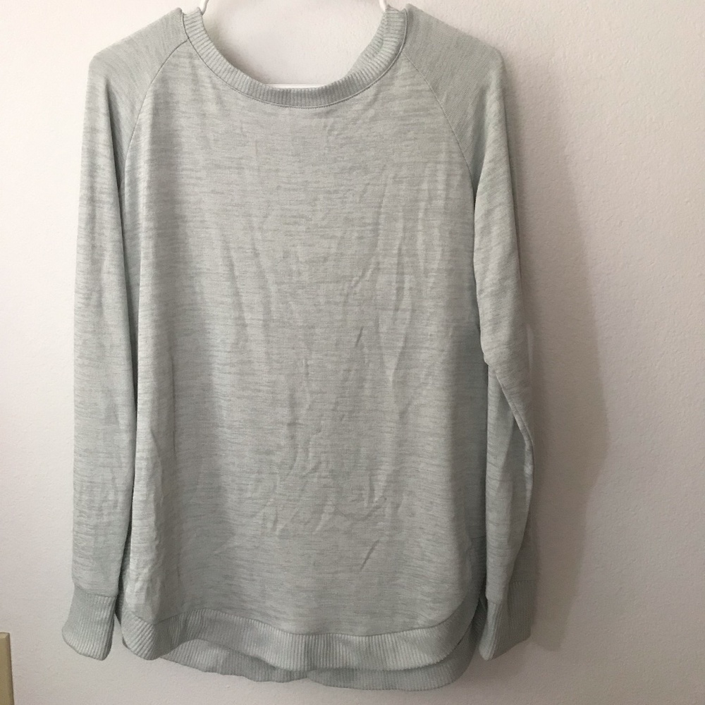 Gap Women's Flowy Lightweight Sweater